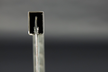 Einfassprofil Typ E 1.7 (rechteckig) - 20 × 30 mm, 3000 mm lang - aus Stahl