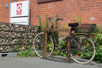 Design Fahrradständer / Fahrradanlehnbügel <br>Typ: Berlin-Schöneberg